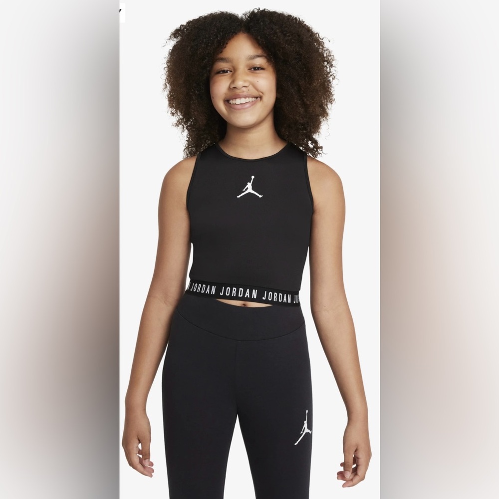 Jordan Essentials Active Top Big Kids’ Girls’ Tank Style: 45A855-023 black XL